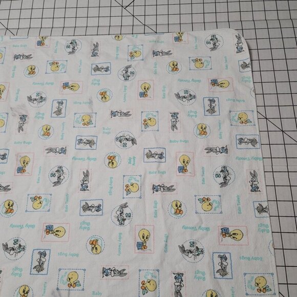 Flannel Receiving Blanket, Baby Looney Toons, Bugs, Tweedy‎ Bird, 1990s Vintage - Picture 5 of 9